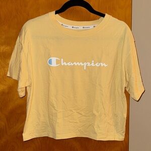 Champion Cropped Tee